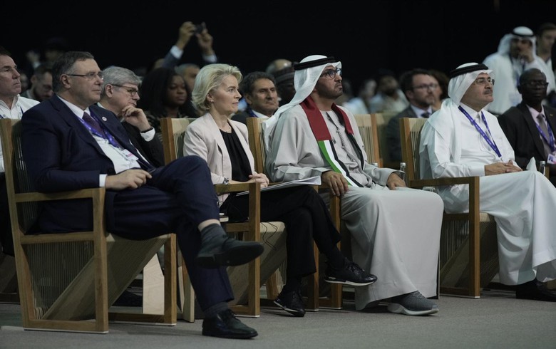 Over 100 Countries Commit To Tripling Global Renewables By 2030