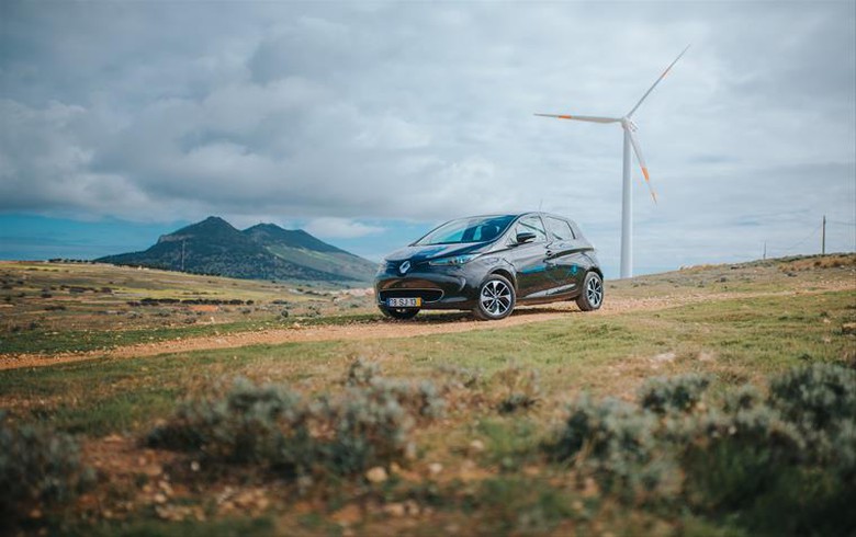 Iberdrola to deliver solutions to decarbonise Renault Iberia ops