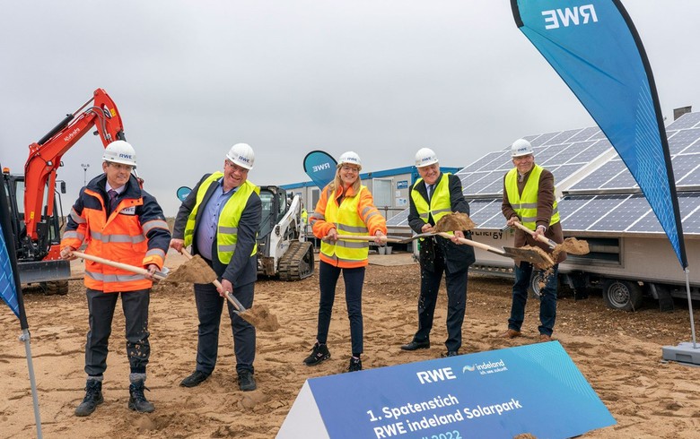 RWE legt den Grundstein für ein 14,4-MW-Solarenergieprojekt in einem deutschen Tagebau