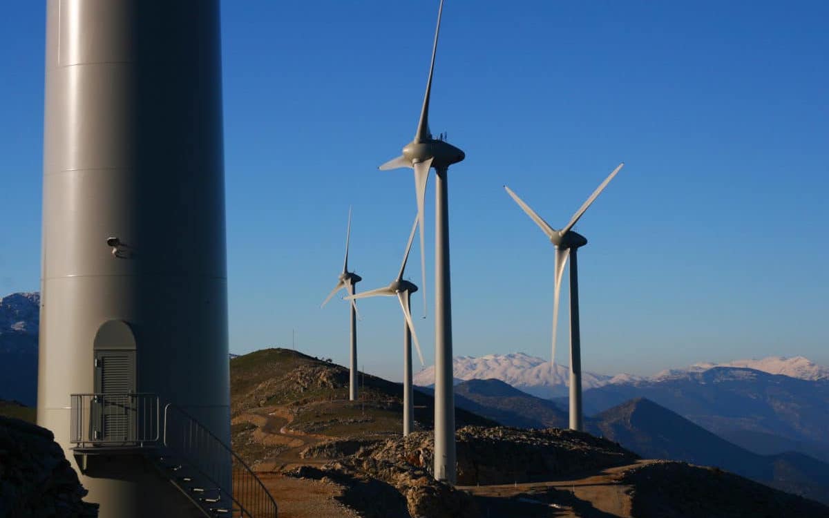 Greece's Motor Oil, Ellaktor to proceed with creation of renewables JV