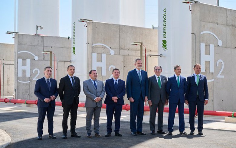 Iberdrola inaugura una planta de hidrógeno verde en Puertollano, España