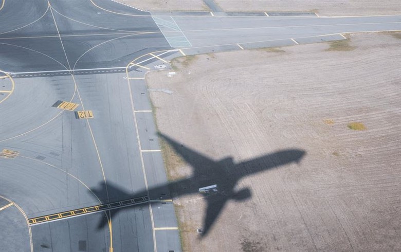 Neste, American Airlines pilot CORSIA certification for SAF