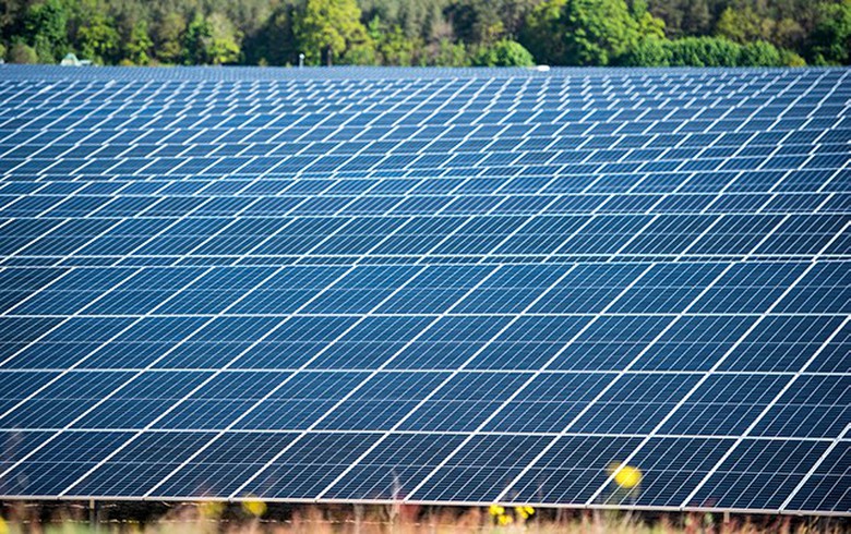 Deutschland April Innovation bietet 607 MW in Solarausschreibungen an