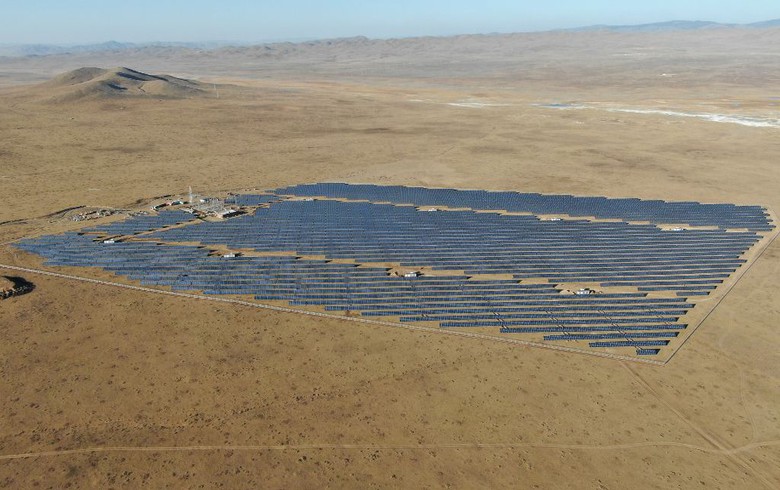 Mongolia seeks to pre-qualify bids in solar-plus-storage tender