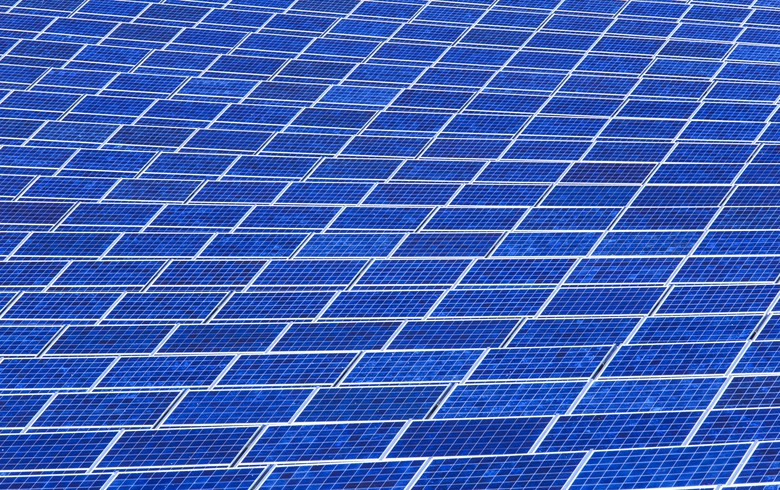 Nofer Energy kupuje 185-megawatowy pakiet projektów fotowoltaicznych w Polsce